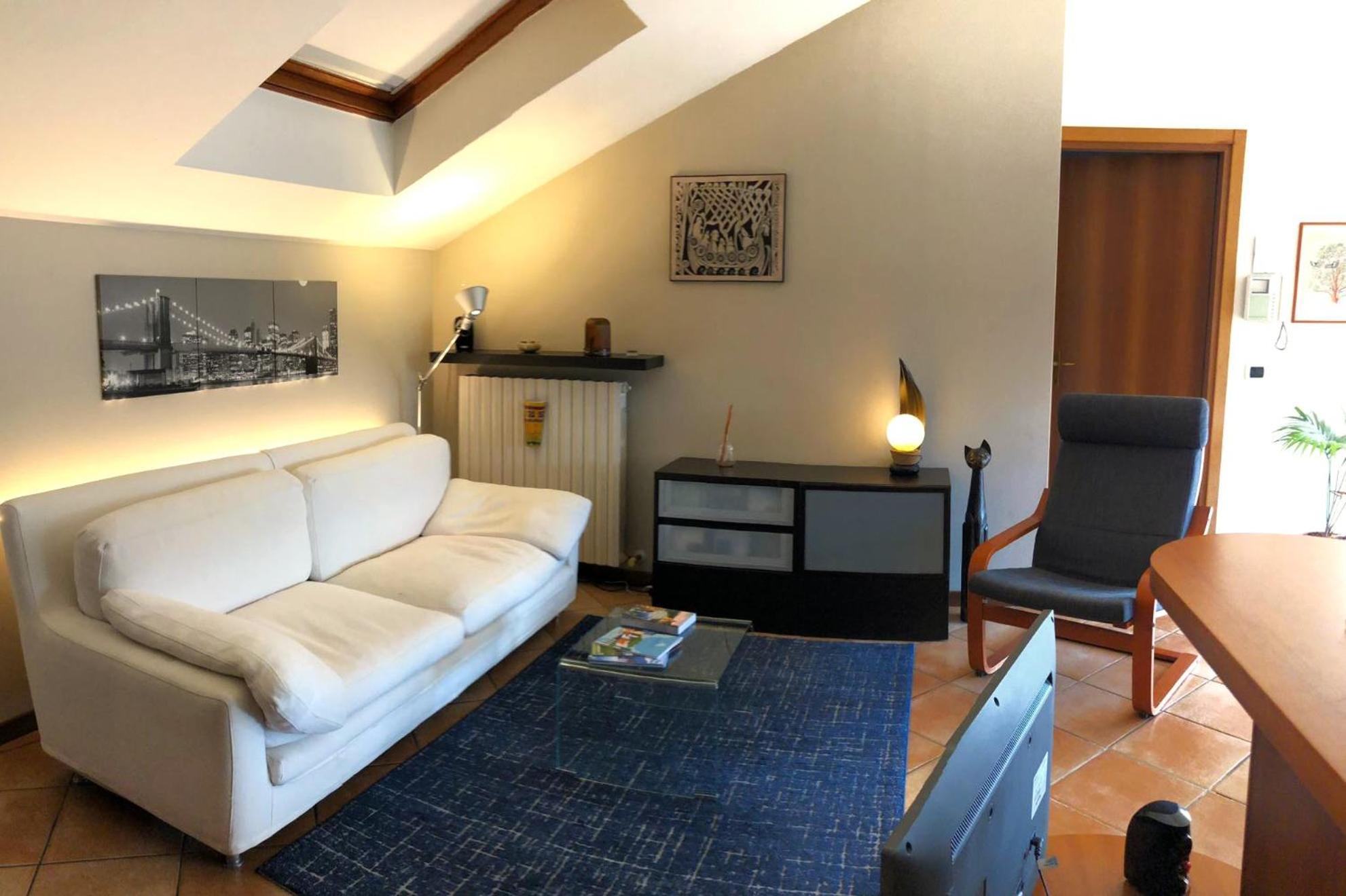 Bright Penthouse Close To Center With Terrace And Lake View Lecco Eksteriør billede