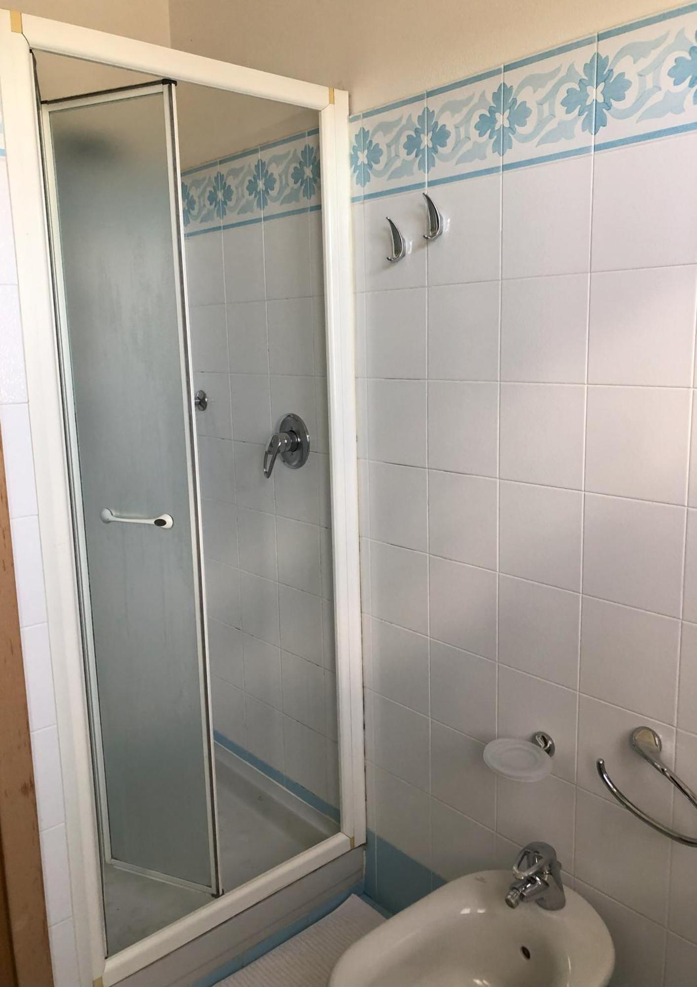 Bright Penthouse Close To Center With Terrace And Lake View Lecco Eksteriør billede